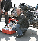 2004-07-29-Ewan-McGregor-and-Charley-Booman-Complete-2000-Mile-Motorbike-Journey-027.jpg
