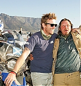 2007-08-04-Ewan-McGregor-and-Charlie-Boorman-Arrive-in-Cape-Town-057.jpg