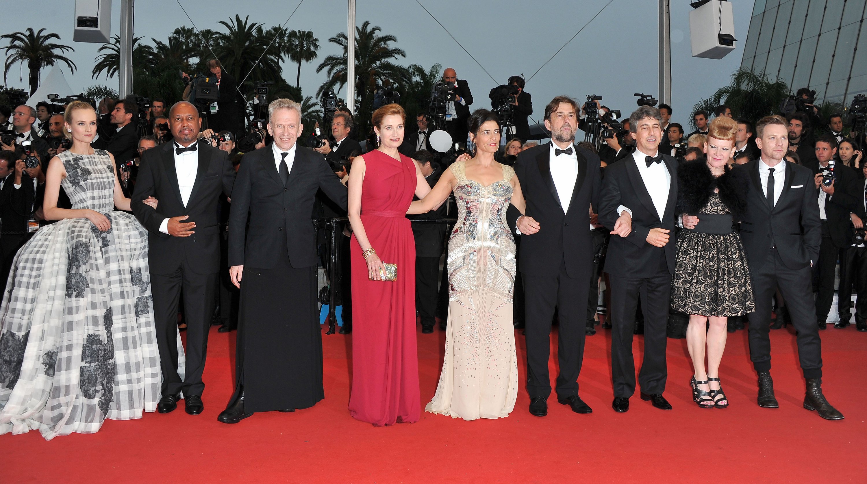 2012-05-27-Cannes-Film-Festival-Closing-Ceremony-005.jpg