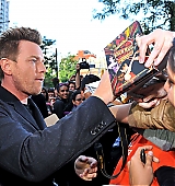2012-09-09-TIFF-The-Impossible-Premiere-025.jpg