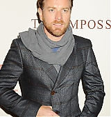 2012-11-19-The-Impossible-London-Premiere-025.jpg