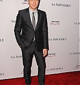 2012-12-10-The-Impossible-Los-Angeles-Premiere-154.jpg