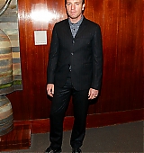 2012-12-12-The-Impossible-New-York-Premiere-012.jpg