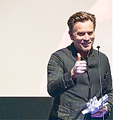 2024-01-31-Receives-the-Honorary-Dragon-Award-At-Gothenburg-Film-Festival-005.jpg