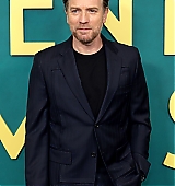 2024-03-12-A-Gentleman-In-Moscow-New-York-Premiere-010.jpg