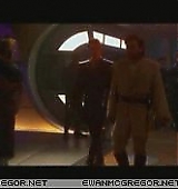 Star-Wars-Episode-III-Revenge-of-the-Sith-DVD-Extras-Becoming-Obi-Wan-282.jpg