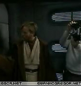 Star-Wars-Episode-III-Revenge-of-the-Sith-DVD-Extras-Behind-The-Curtain-015.jpg