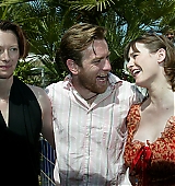 2003-05-17-56th-Cannes-Film-Festival-Young-Adam-Photocall-022.jpg