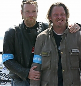 2004-07-29-Ewan-McGregor-and-Charley-Booman-Complete-2000-Mile-Motorbike-Journey-022.jpg