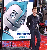 2005-03-06-Robots-Los-Angeles-Premiere-067.jpg