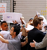 2011-05-24-Candids-Outside-Late-Show-With-David-Letterman-020.jpg