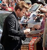 2011-05-24-Candids-Outside-Late-Show-With-David-Letterman-030.jpg