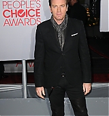 2012-01-11-Peoples-Choice-Awards-Arrivals-028.jpg