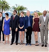 2012-05-16-Cannes-Film-Festival-Jury-Photocall-047.jpg