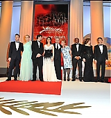 2012-05-16-Cannes-Film-Festival-Opening-Ceremony-077.jpg