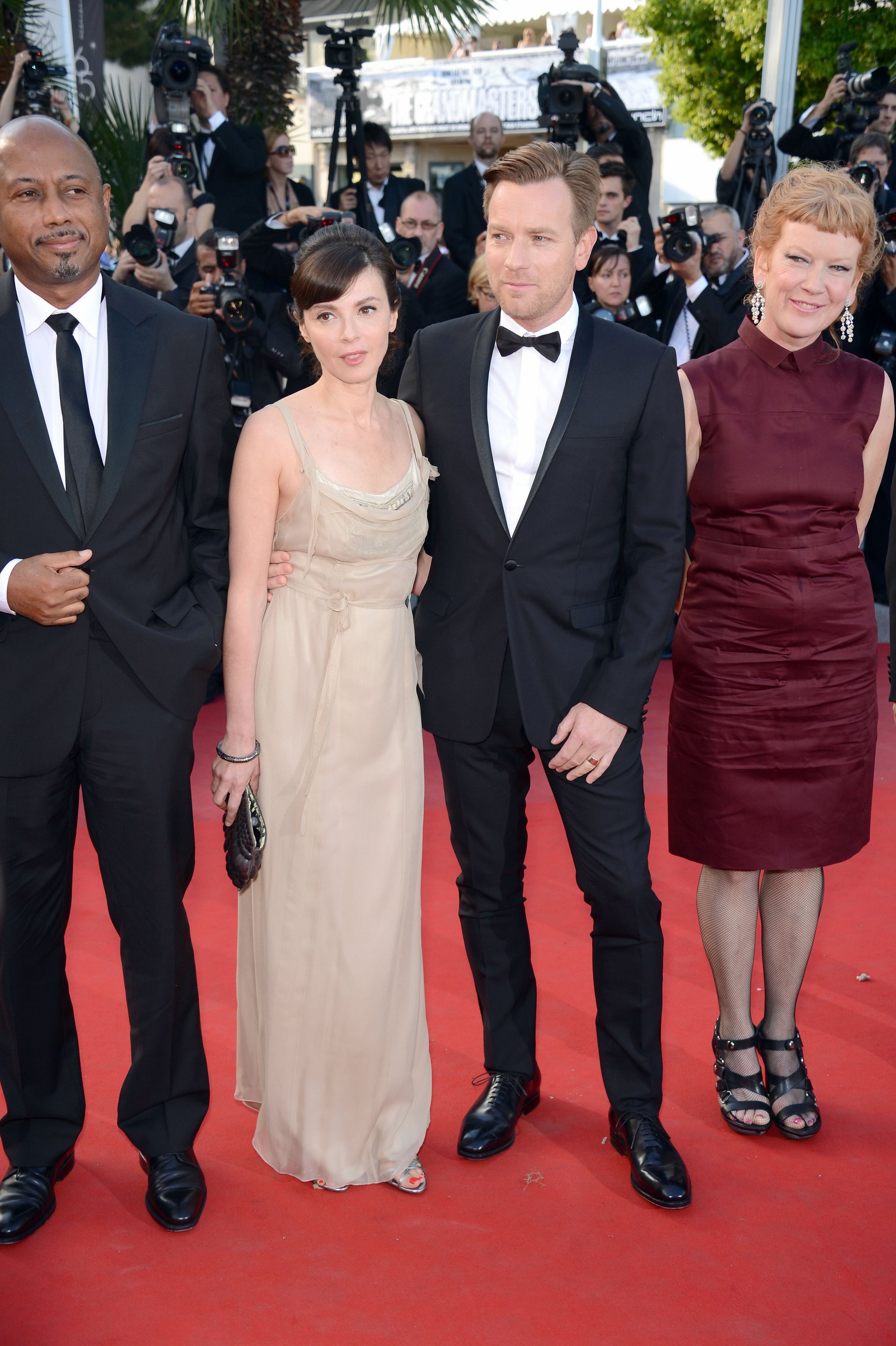 2012-05-23-Cannes-Film-Festival-On-The-Road-Premiere-017.jpg