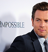 2012-12-10-The-Impossible-Los-Angeles-Premiere-020.jpg
