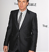 2012-12-10-The-Impossible-Los-Angeles-Premiere-136.jpg