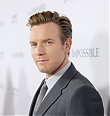 2012-12-10-The-Impossible-Los-Angeles-Premiere-242.jpg