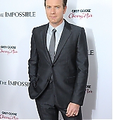 2012-12-10-The-Impossible-Los-Angeles-Premiere-271.jpg