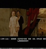 Moulin-Rouge-DVD-Extras-Deleted-Scenes-001.jpg